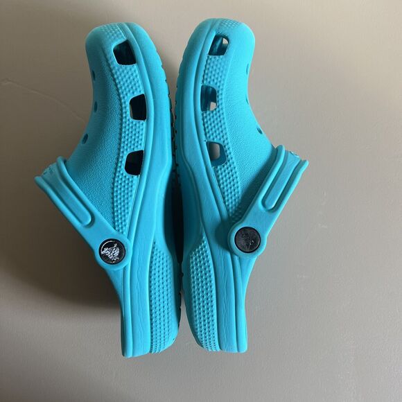 Crocs Classic Clog - Turquoise (Turq Tunic) Size W4-M2 - Picture 9 of 12